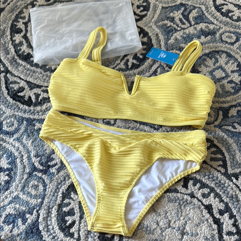 NWT Cupshe Yellow Bikini Set